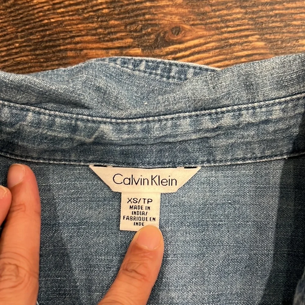 Jean button down - Picture 3 of 4